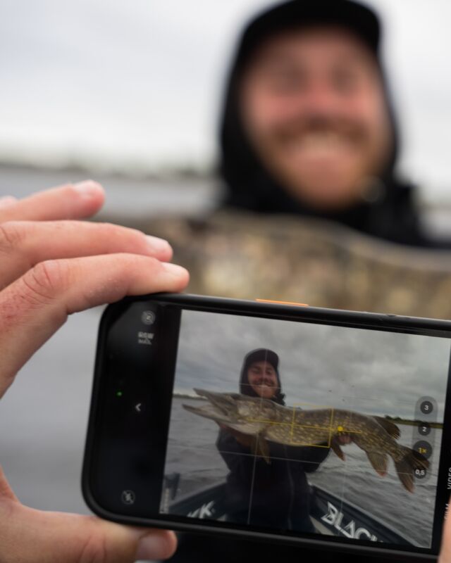 POV 📸 
A nice day fishing on the river catching multiple pike while testing the Beetle Junior and XL 🆕 

#blackbayfishing #beetlejunior #beetlexl #blackbugbeetle #pikefishing #hechtangeln #picoftheday #snoekvissen #catchandrelease