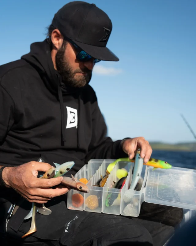 From choosing the color to letting the fish swim away; the kind of short story we like to tell 🐊

👉🏼 BlackShad ‘Irish Bream’ 

#blackbayfishing #blackshad #pikefishing #predatorfishing #pikeangling #fishinglife #pikelures #fishinggear #bigpike #catchandrelease #fishingeurope #freshwaterfishing #northernpike #lurefishing #fishingcommunity